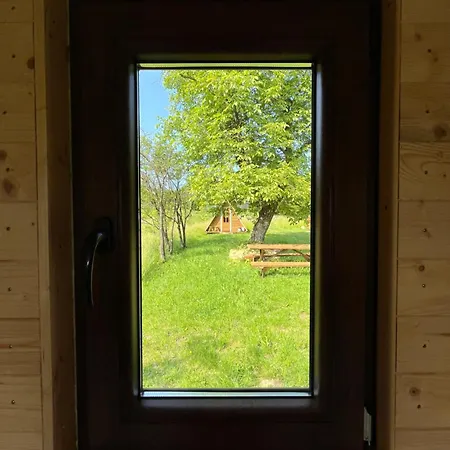 Luxussátor 220d Glamping Bréb