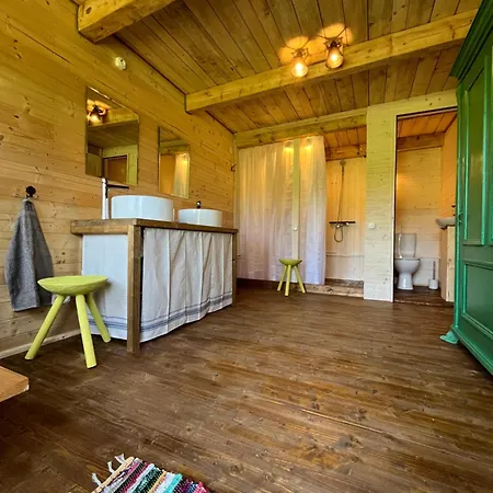 Luxussátor 220d Glamping *