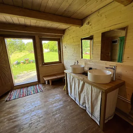 Luxussátor 220d Glamping *