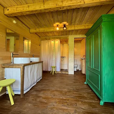 Luxussátor 220d Glamping Bréb